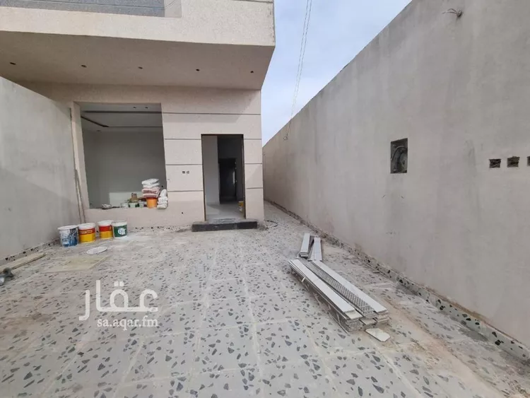 دور للبيع في شارع الحوير, حي ديراب, مدينة الرياض, منطقة الرياض صورة 5