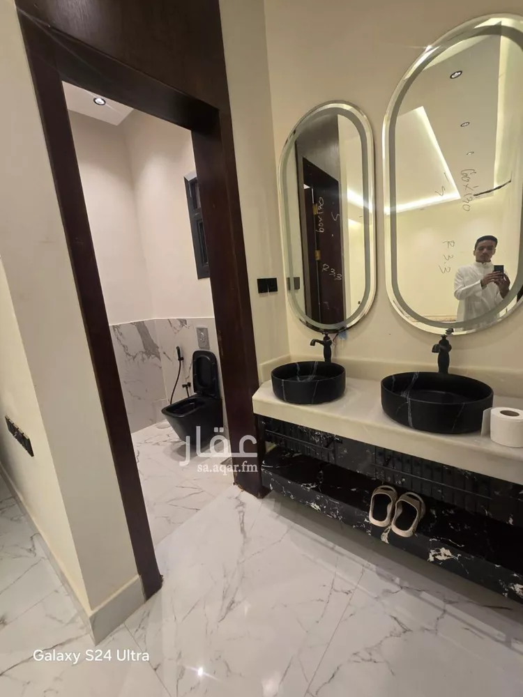 فيلا للبيع في شارع الخطاط, حي اليرموك, مدينة الرياض, منطقة الرياض صورة 5