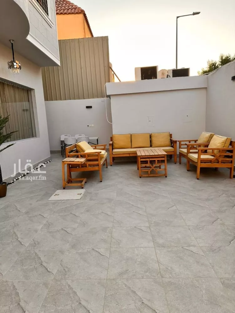 فيلا للبيع في شارع النشرة, حي الياسمين, مدينة الرياض, منطقة الرياض صورة 2