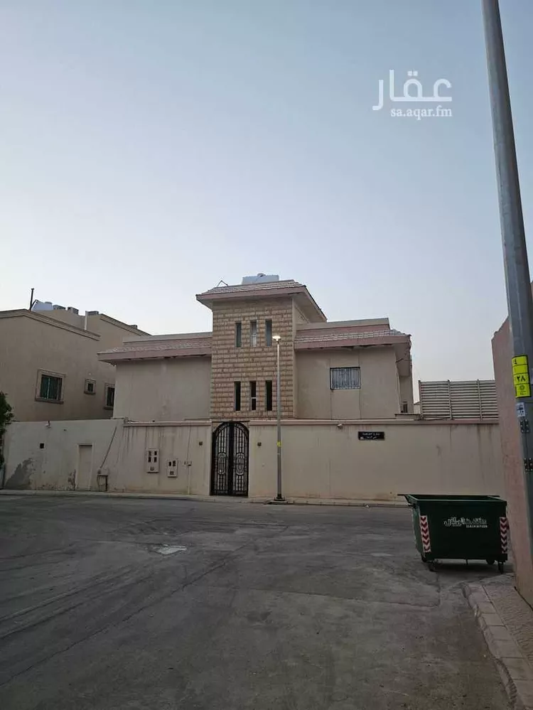 فيلا للبيع في شارع الربيعة, حي الربوة, مدينة الرياض, منطقة الرياض صورة 3
