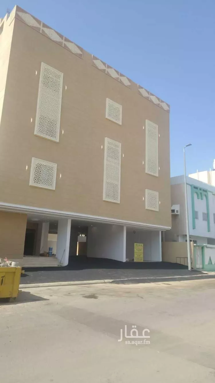 عمارة للإيجار في شارع شارع الكنانة, حي معاد, مدينة مكة المكرمة, منطقة مكة المكرمة 1 صورة