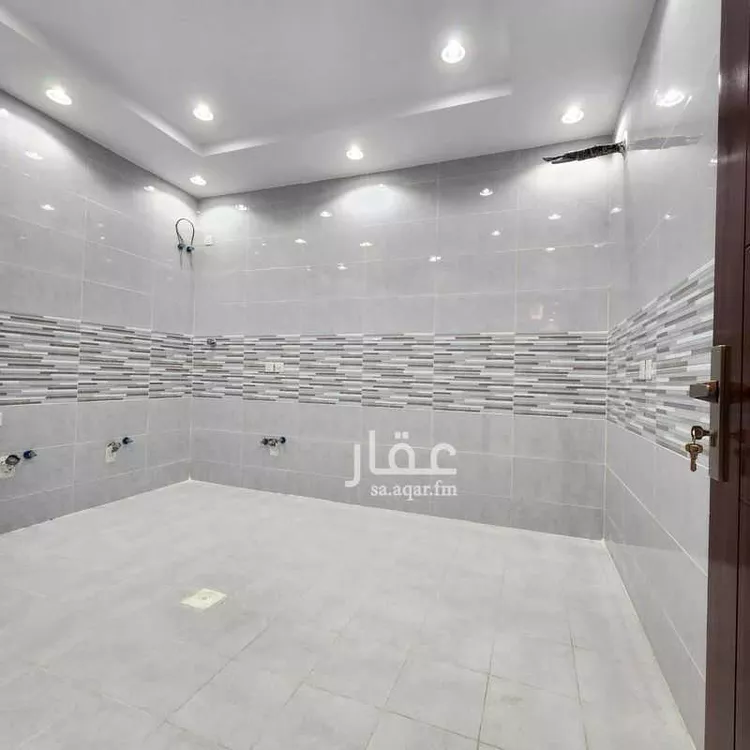 شقة للبيع في شارع عبدالله ابن حارثة, حي مريخ, مدينة جدة, منطقة مكة المكرمة صورة 2