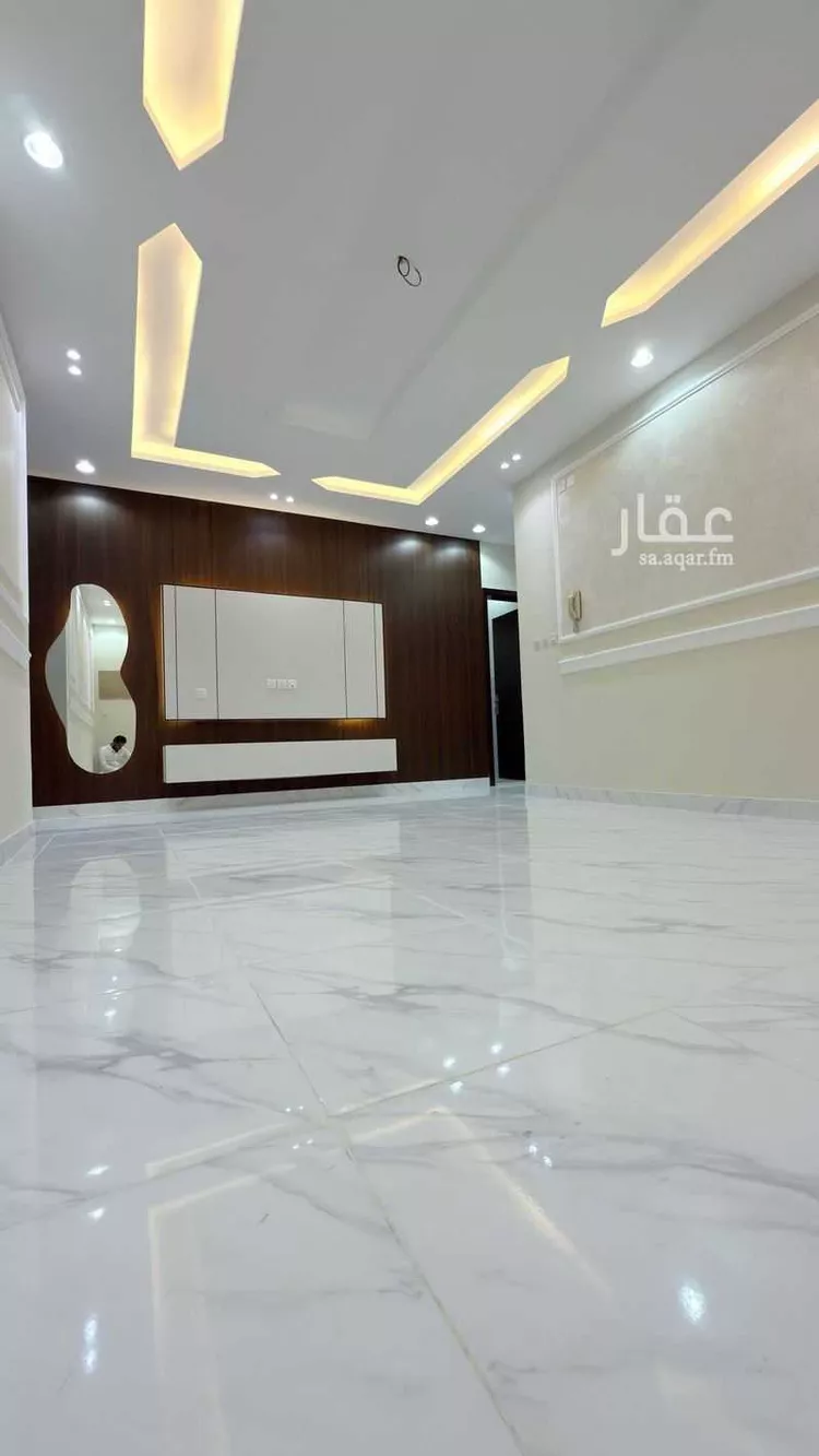 شقة للبيع في شارع عبدالله ابن ورقاء ابن جنادة, حي مريخ, مدينة جدة, منطقة مكة المكرمة صورة 2