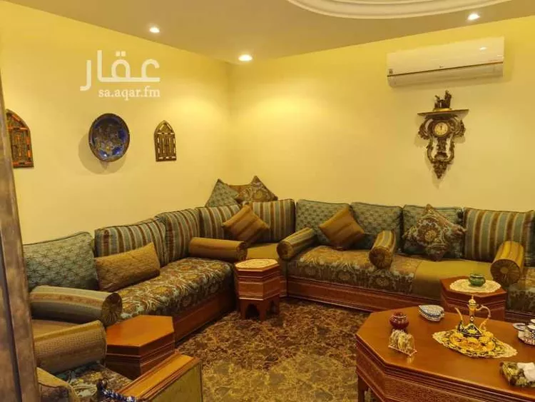 فيلا للبيع في شارع المضمار, حي الوادي, مدينة الرياض, منطقة الرياض 8