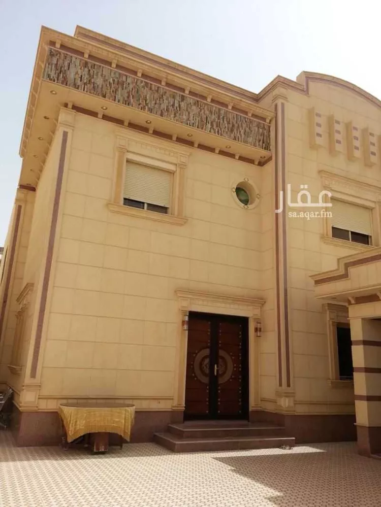 فيلا للبيع في شارع الغطاس, حي إشبيلية, مدينة الرياض, منطقة الرياض صورة 3