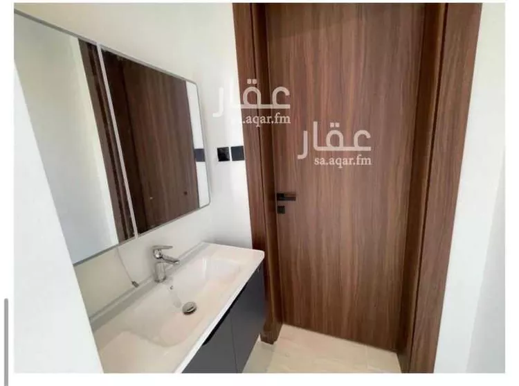 فيلا للبيع في شارع يحيى المدني, حي العارض, مدينة الرياض, منطقة الرياض صورة 2