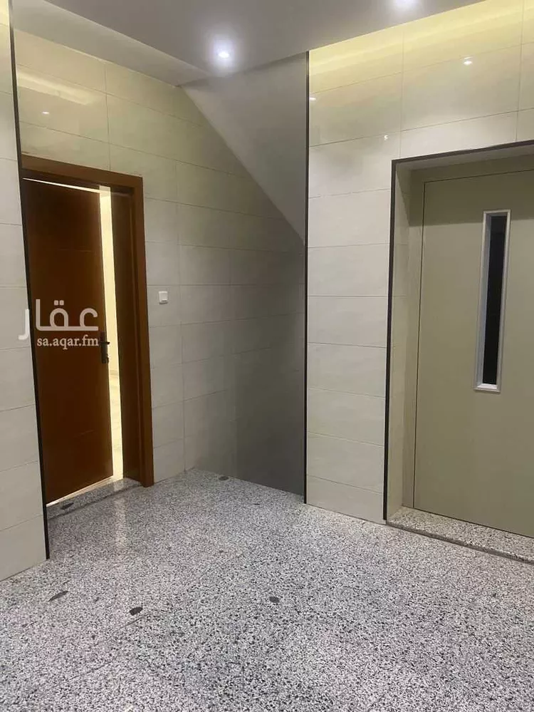 شقة للبيع في شارع طريق السيل, حي الشرفية, مدينة الطائف, منطقة مكة المكرمة 7