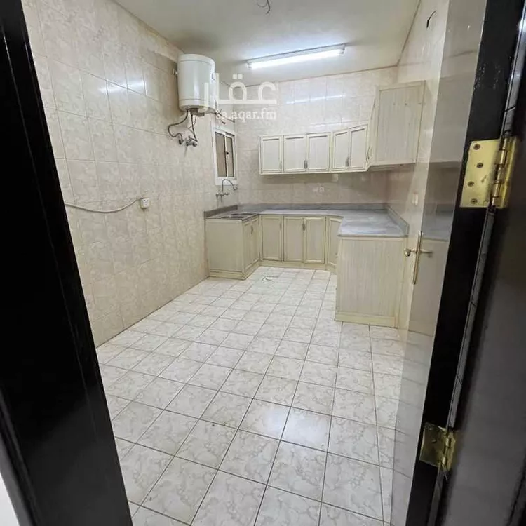 شقة للإيجار في شارع المحلة, حي ظهرة لبن, مدينة الرياض, منطقة الرياض