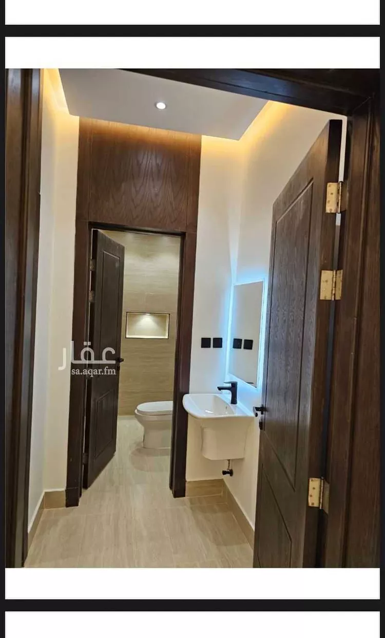 فيلا للبيع في شارع جبل الخال, حي ظهرة لبن, مدينة الرياض, منطقة الرياض صورة 5