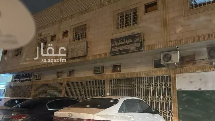محل للإيجار في شارع الوطن, حي ظهرة لبن, مدينة الرياض, منطقة الرياض 1 صورة
