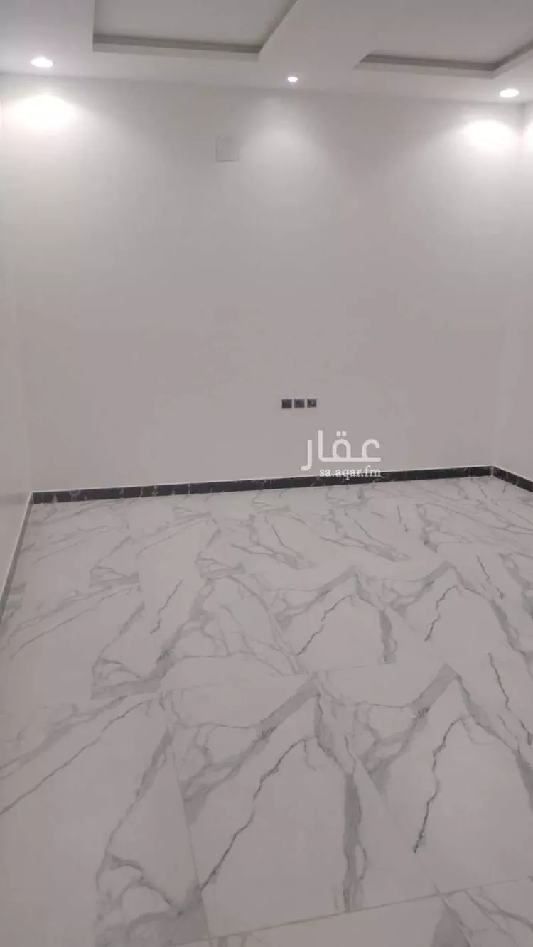 فيلا للبيع في شارع جبل الخال, حي ظهرة لبن, مدينة الرياض, منطقة الرياض صورة 3