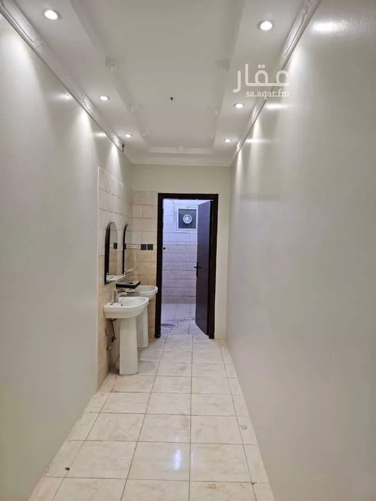 فيلا للبيع في شارع السهام, حي طويق, مدينة الرياض, منطقة الرياض 18