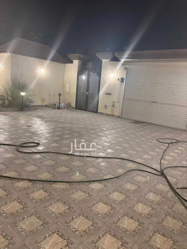 فيلا للبيع في شارع نجم الدين الشيباني, حي المنار, مدينة الدمام, المنطقة الشرقية