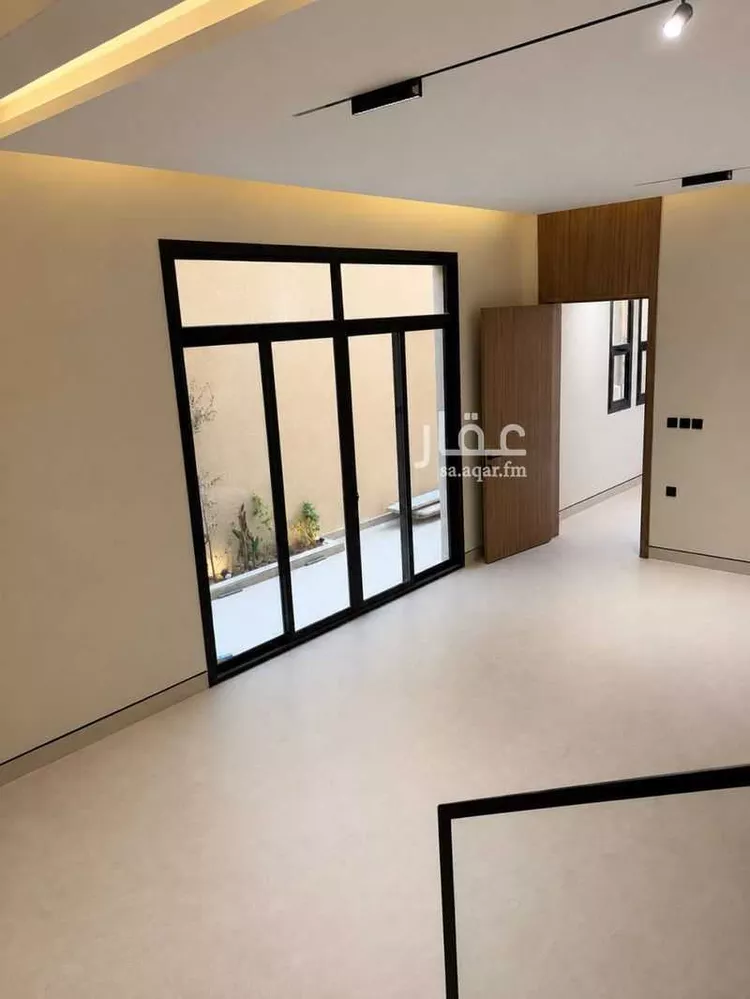 Floor for Sale in Riyadh Sultanah 6