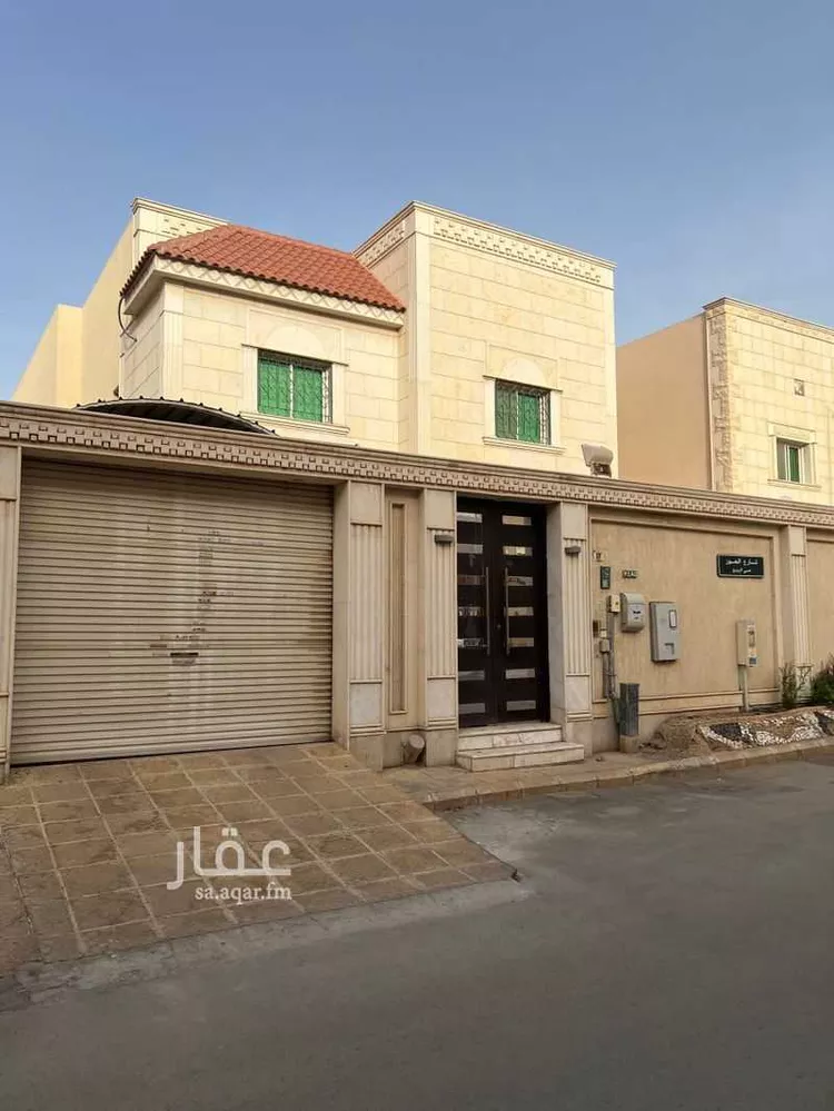 فيلا للإيجار في شارع الجوز, حي الربيع, مدينة الرياض, منطقة الرياض