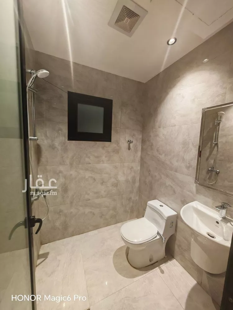 استوديو للإيجار في شارع ابن الطاهري, حي العروبة, مدينة الدمام, المنطقة الشرقية 32