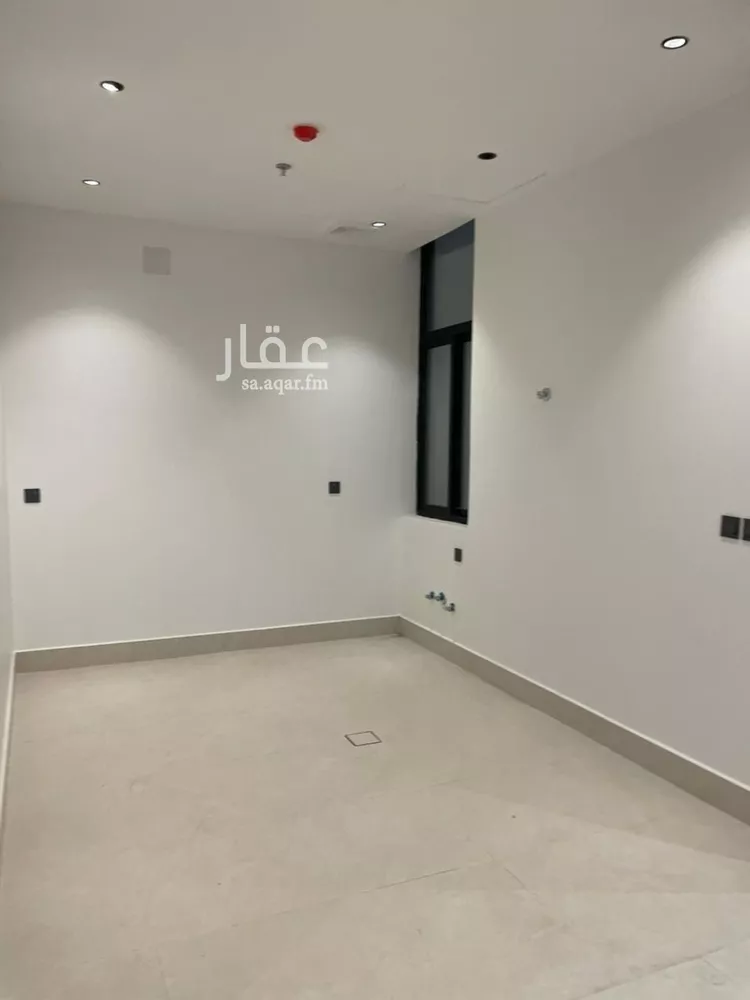 شقة للبيع في شارع أبي علي الصيرفي, حي المهدية, مدينة الرياض, منطقة الرياض 7