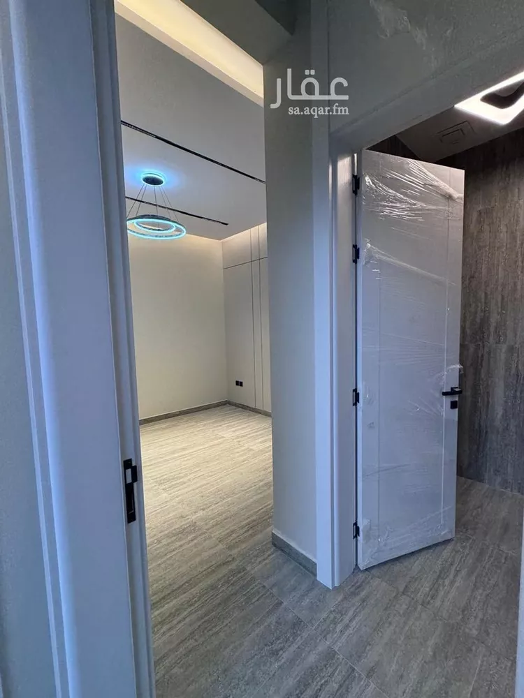 فيلا للبيع في شارع سعد الله بن مجالد, حي المهدية, مدينة الرياض, منطقة الرياض صورة 4