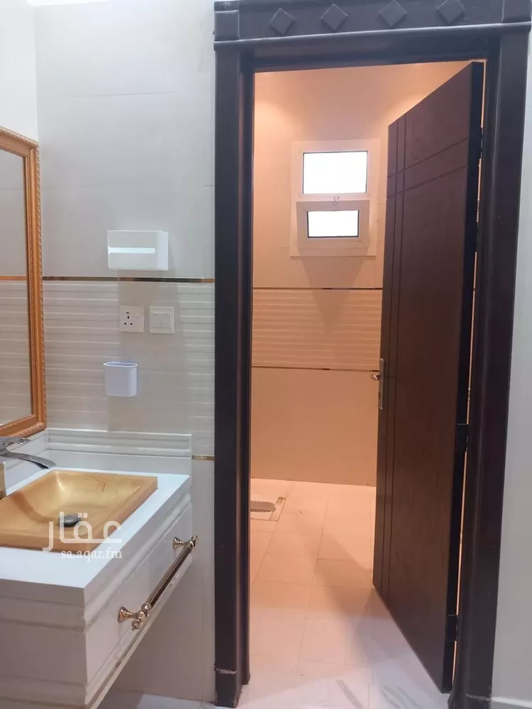 فيلا للبيع في شارع جبل الحسي, حي ظهرة لبن, مدينة الرياض, منطقة الرياض صورة 5