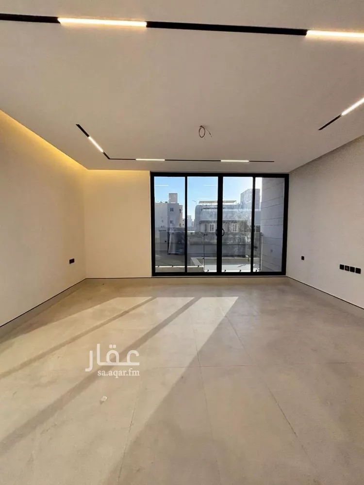 فيلا للبيع في شارع ابي الشيخ الاصبهاني, حي المهدية, مدينة الرياض, منطقة الرياض صورة 5