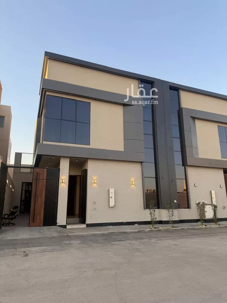 فيلا للبيع في شارع السيل الكبير, حي المهدية, مدينة الرياض, منطقة الرياض صورة 2