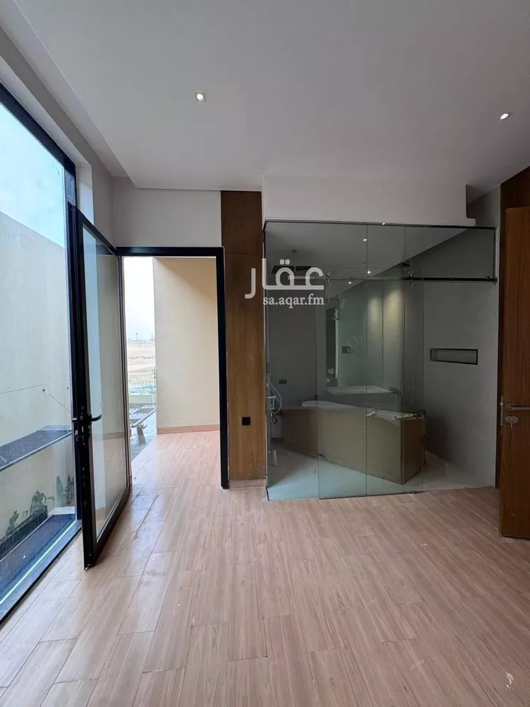 فيلا للبيع في شارع السيل الكبير, حي المهدية, مدينة الرياض, منطقة الرياض 12