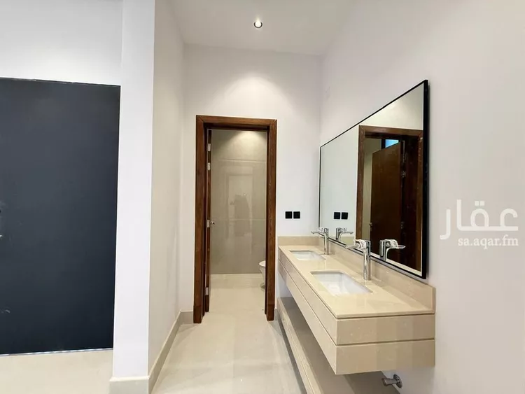 فيلا للبيع في شارع مليح بن طريف, حي المهدية, مدينة الرياض, منطقة الرياض صورة 5