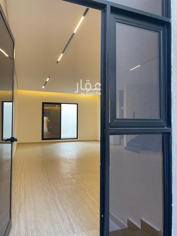 Floor for Sale in Riyadh As Suwaidi Al Gharabi صورة 3