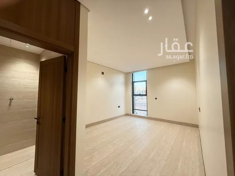 فيلا للبيع في شارع السيل الكبير, حي المهدية, مدينة الرياض, منطقة الرياض 10