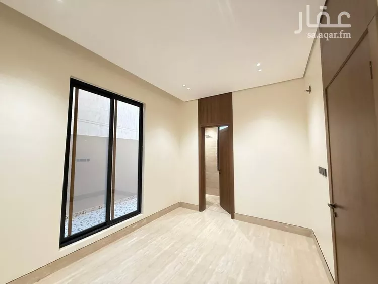فيلا للبيع في شارع السيل الكبير, حي المهدية, مدينة الرياض, منطقة الرياض 15