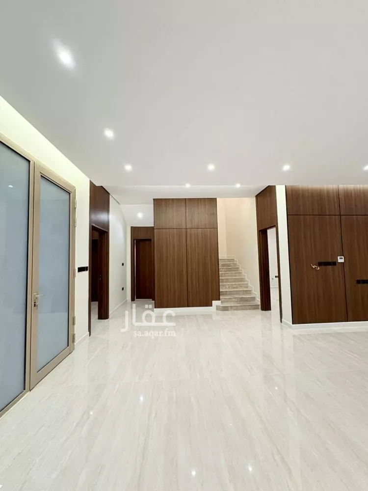 فيلا للبيع في شارع إبراهيم بن محمد الزمزمي, حي المهدية, مدينة الرياض, منطقة الرياض صورة 2