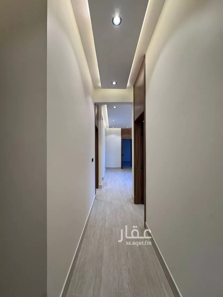 فيلا للبيع في شارع السيل الكبير, حي المهدية, مدينة الرياض, منطقة الرياض صورة 5