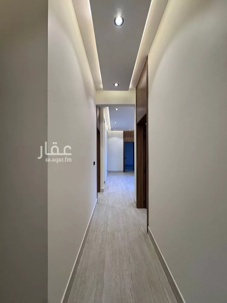 فيلا للبيع في شارع السيل الكبير, حي المهدية, مدينة الرياض, منطقة الرياض صورة 2