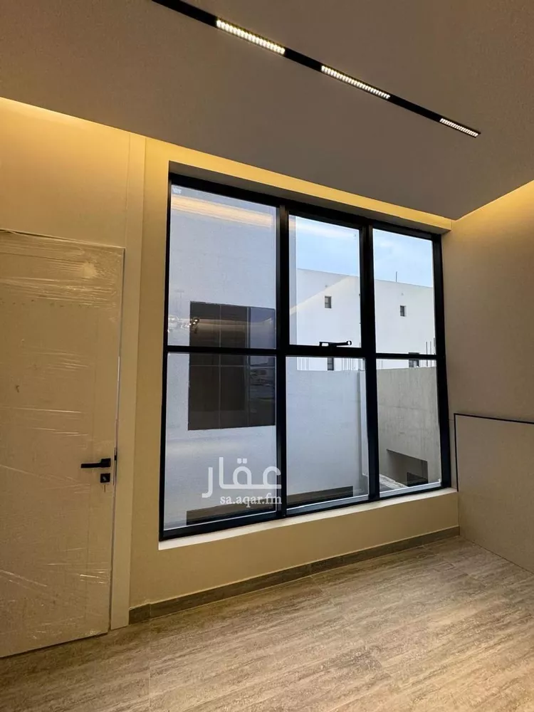 فيلا للبيع في شارع سعد الله بن مجالد, حي المهدية, مدينة الرياض, منطقة الرياض صورة 5