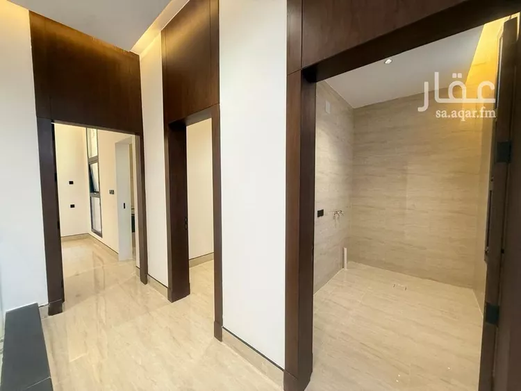 فيلا للبيع في شارع عمر بن عبدالقادر مفتي, حي المهدية, مدينة الرياض, منطقة الرياض صورة 3