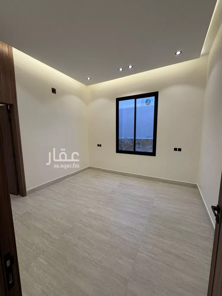 فيلا للبيع في شارع السيل الكبير, حي المهدية, مدينة الرياض, منطقة الرياض صورة 4