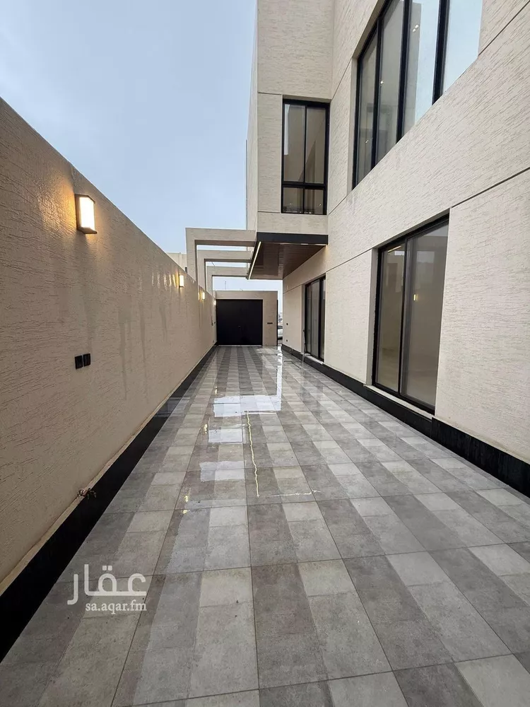 فيلا للبيع في شارع حامد أزهر, حي المهدية, مدينة الرياض, منطقة الرياض صورة 4