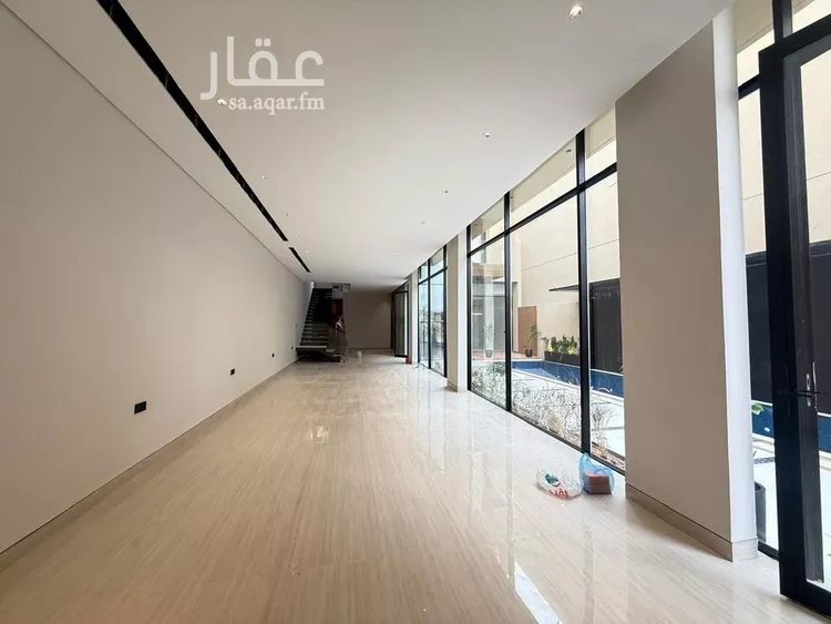 فيلا للبيع في شارع السيل الكبير, حي المهدية, مدينة الرياض, منطقة الرياض 22