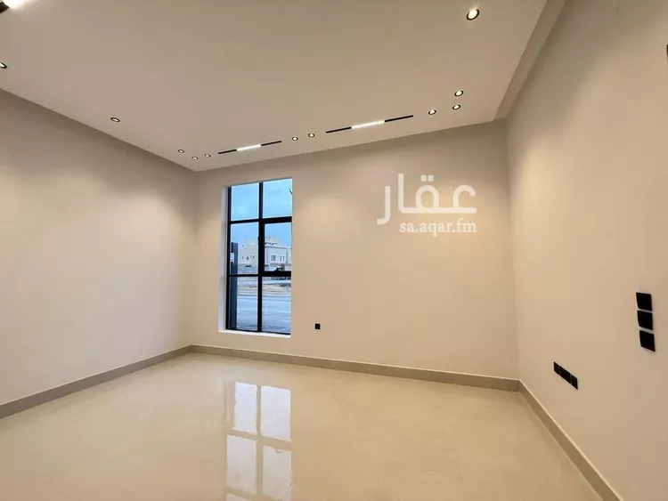 فيلا للبيع في شارع أبي الحسن الأسفرائيني, حي المهدية, مدينة الرياض, منطقة الرياض صورة 4