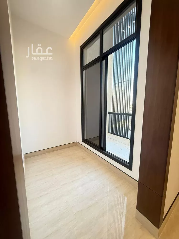 فيلا للبيع في شارع عمر بن عبدالقادر مفتي, حي المهدية, مدينة الرياض, منطقة الرياض صورة 5