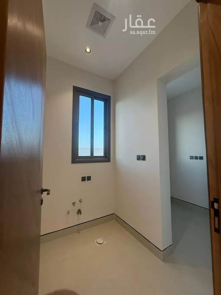 شقة للبيع في شارع قطب الدين بن السلطان, حي المهدية, مدينة الرياض, منطقة الرياض 15