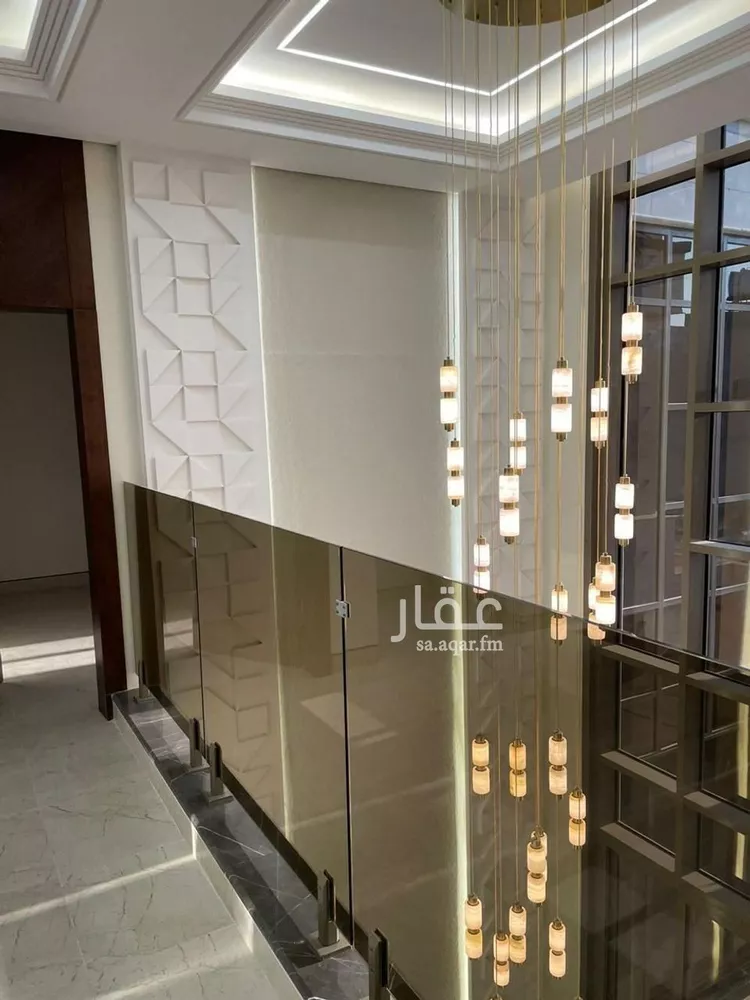 فيلا للبيع في شارع أبي العباس الصقلي, حي المهدية, مدينة الرياض, منطقة الرياض صورة 4