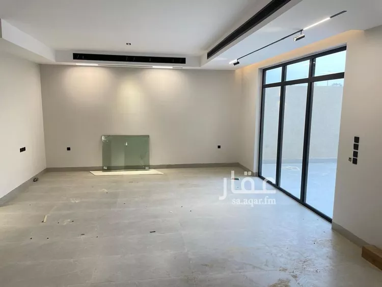 فيلا للبيع في شارع أحمد مفتي المكي الحنفي, حي المهدية, مدينة الرياض, منطقة الرياض صورة 4