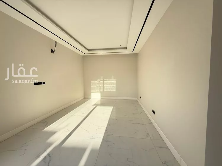 فيلا للبيع في شارع محمد بن عيسى العدني, حي المهدية, مدينة الرياض, منطقة الرياض صورة 5