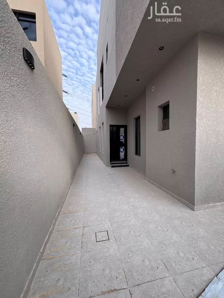 فيلا للبيع في شارع السيل الكبير, حي المهدية, مدينة الرياض, منطقة الرياض صورة 4