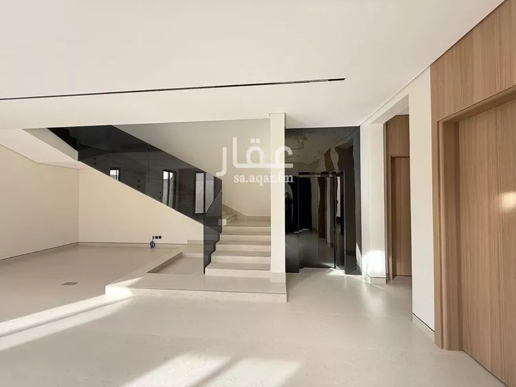 فيلا للبيع في شارع الإمام أبي داوود, حي المهدية, مدينة الرياض, منطقة الرياض 13