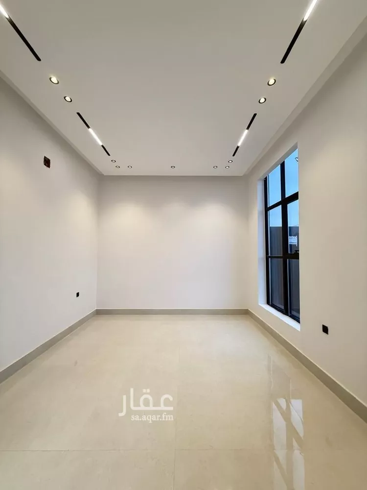 فيلا للبيع في شارع أبي الحسن الأسفرائيني, حي المهدية, مدينة الرياض, منطقة الرياض صورة 3
