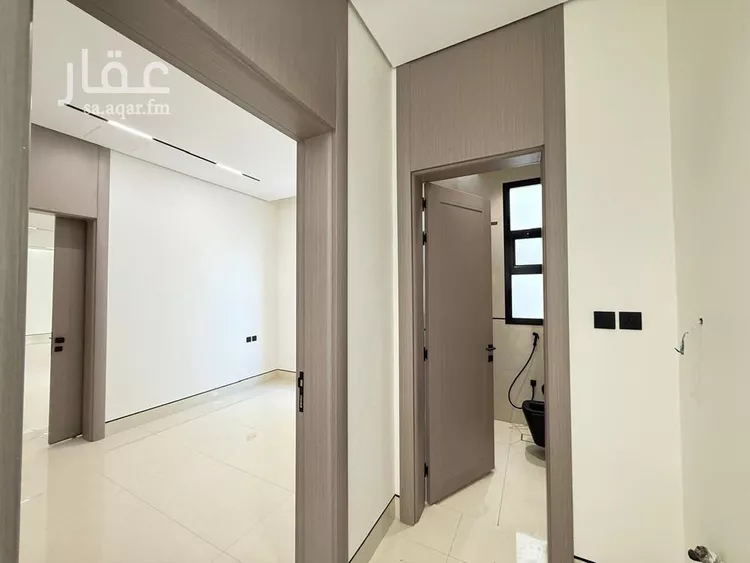 فيلا للبيع في شارع أبي موسى المديني, حي المهدية, مدينة الرياض, منطقة الرياض صورة 2