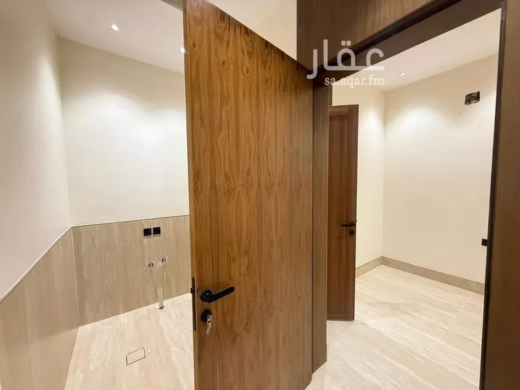 فيلا للبيع في شارع السيل الكبير, حي المهدية, مدينة الرياض, منطقة الرياض 17