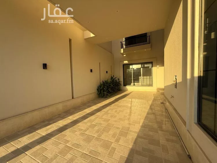 فيلا للبيع في شارع محمد بن أبي بكر القيم, حي المهدية, مدينة الرياض, منطقة الرياض 17